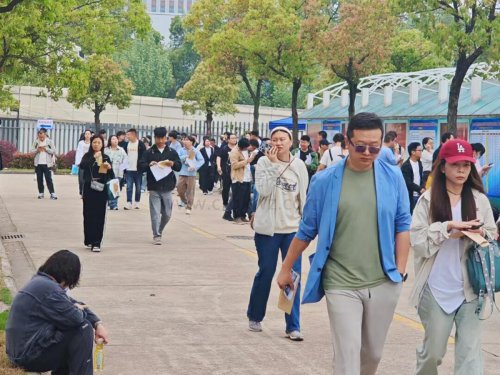 带你了解成人高考报名的基本条件